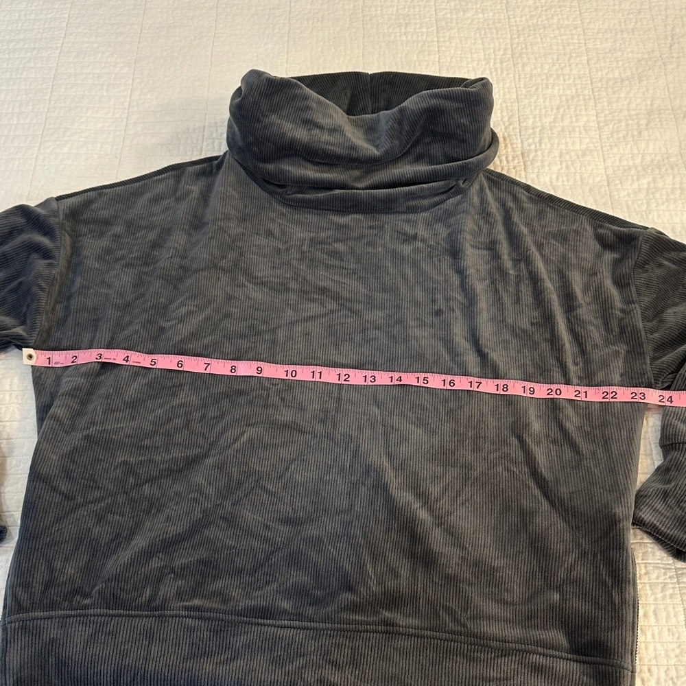 Cable & Gauge Charcoal Velour Corduroy Funnel Neck Pullover Cozy Boxy Large - Picture 6 of 10